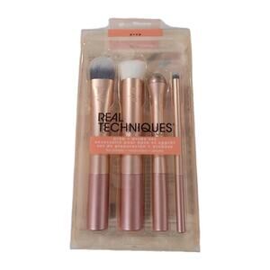 REAL TECHNIQUES Prep and Prime 4pcs Brush Set 01709 Makeup Flawless Moisturizer